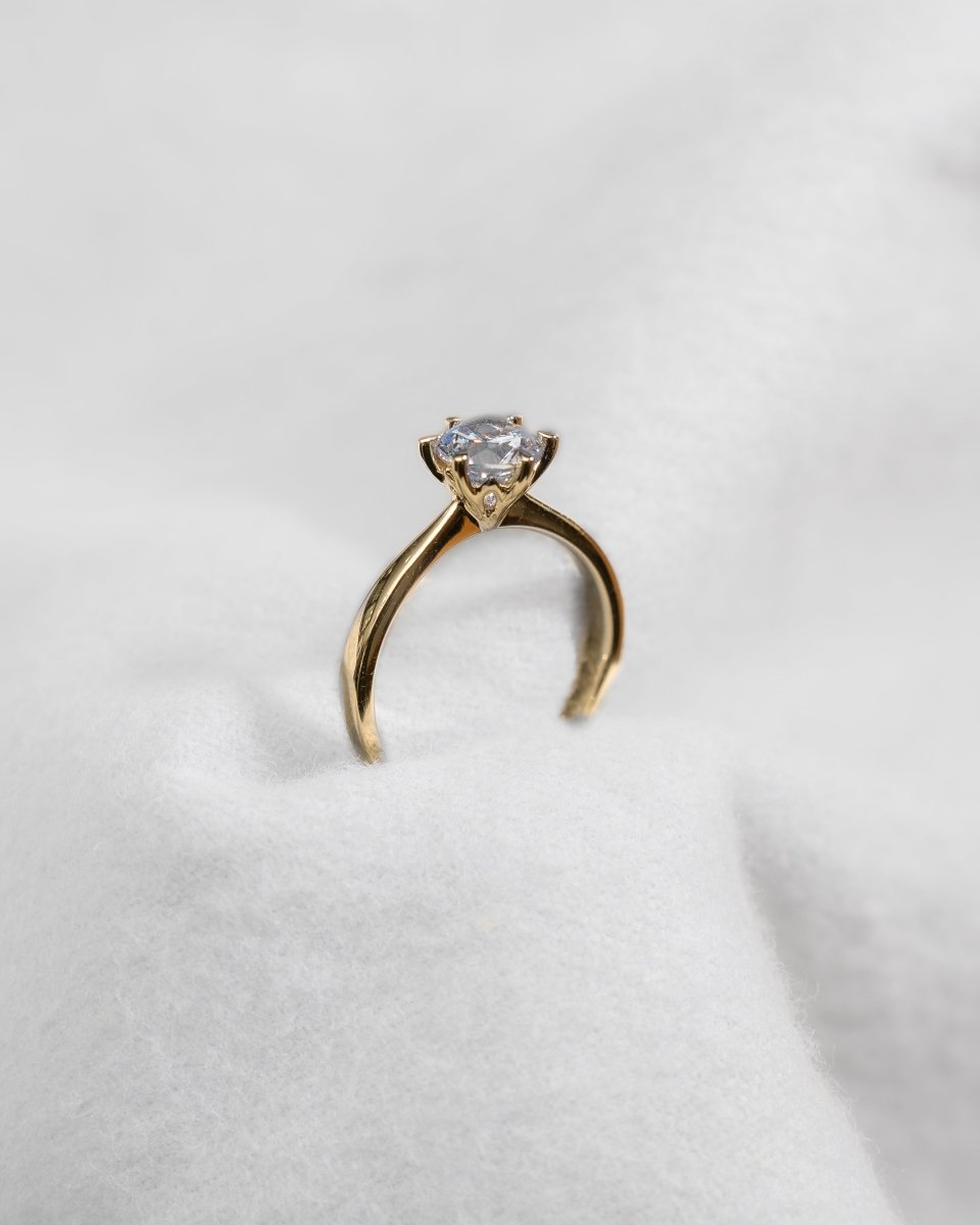 Round Yellow Gold Lab Grown Diamond Solitaire - Lester & Brown