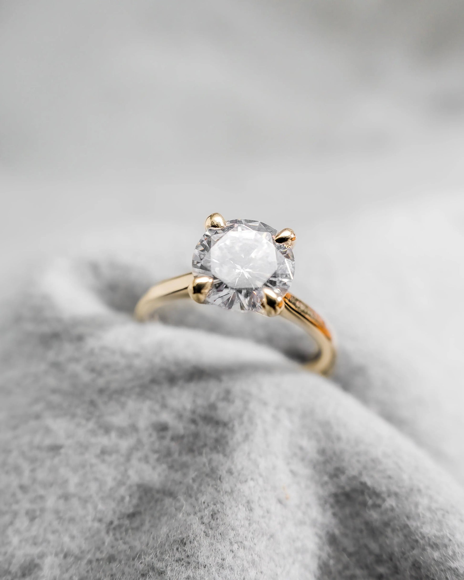Round Yellow Gold Lab Grown Diamond Solitaire - Lester & Brown