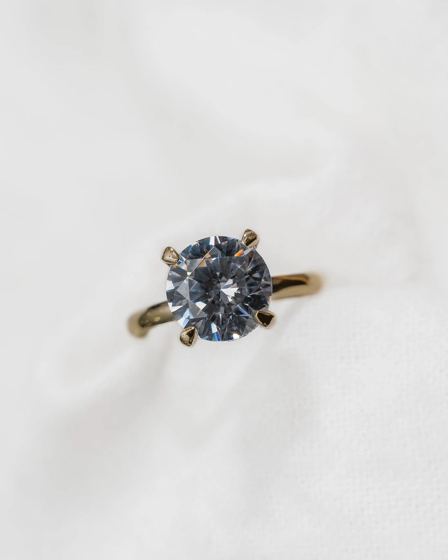 Round Yellow Gold Lab Grown Solitaire (Hidden Halo) - Lester & Brown